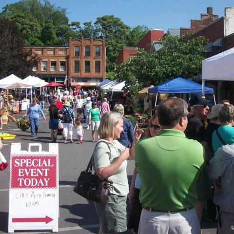 Jonesborough Farmers Market Celebrates Its 10th Season