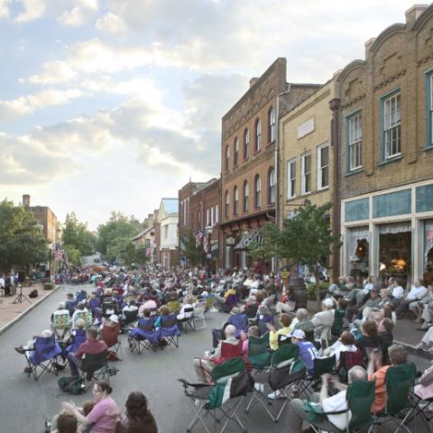 Music on the Square 20th Anniversary Gala Takes Place in Jonesborough