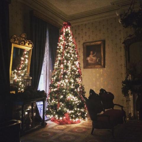 34th Annual Christmas Candlelight Tour of Homes
