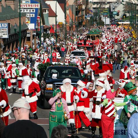 SANTA FAMILY REUNION MARCH 17-20, 2017 IN GATLINBURG, TENNESSEE