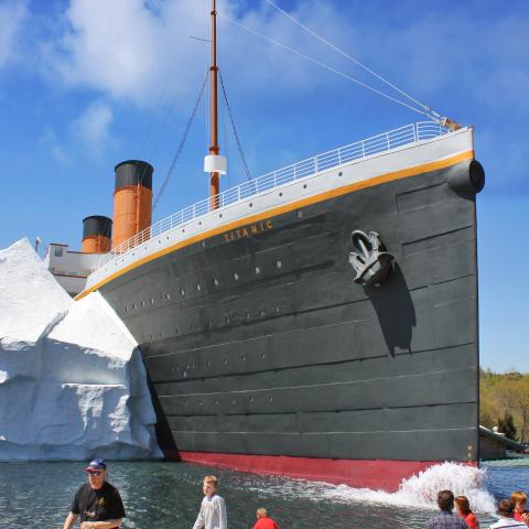 Titanic Museum Attraction in Pigeon Forge, Celebrates James Cameron’s “Titanic” 20th Anniversary