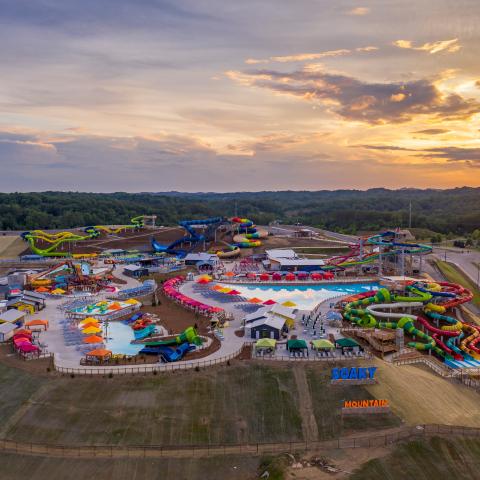 Soaky Mountain Waterpark